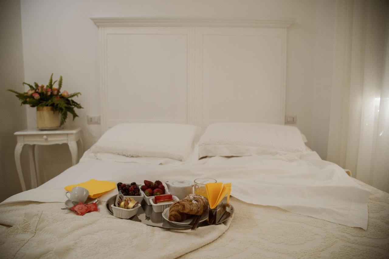 B&B L'Orizzonte Кротоне Екстериор снимка