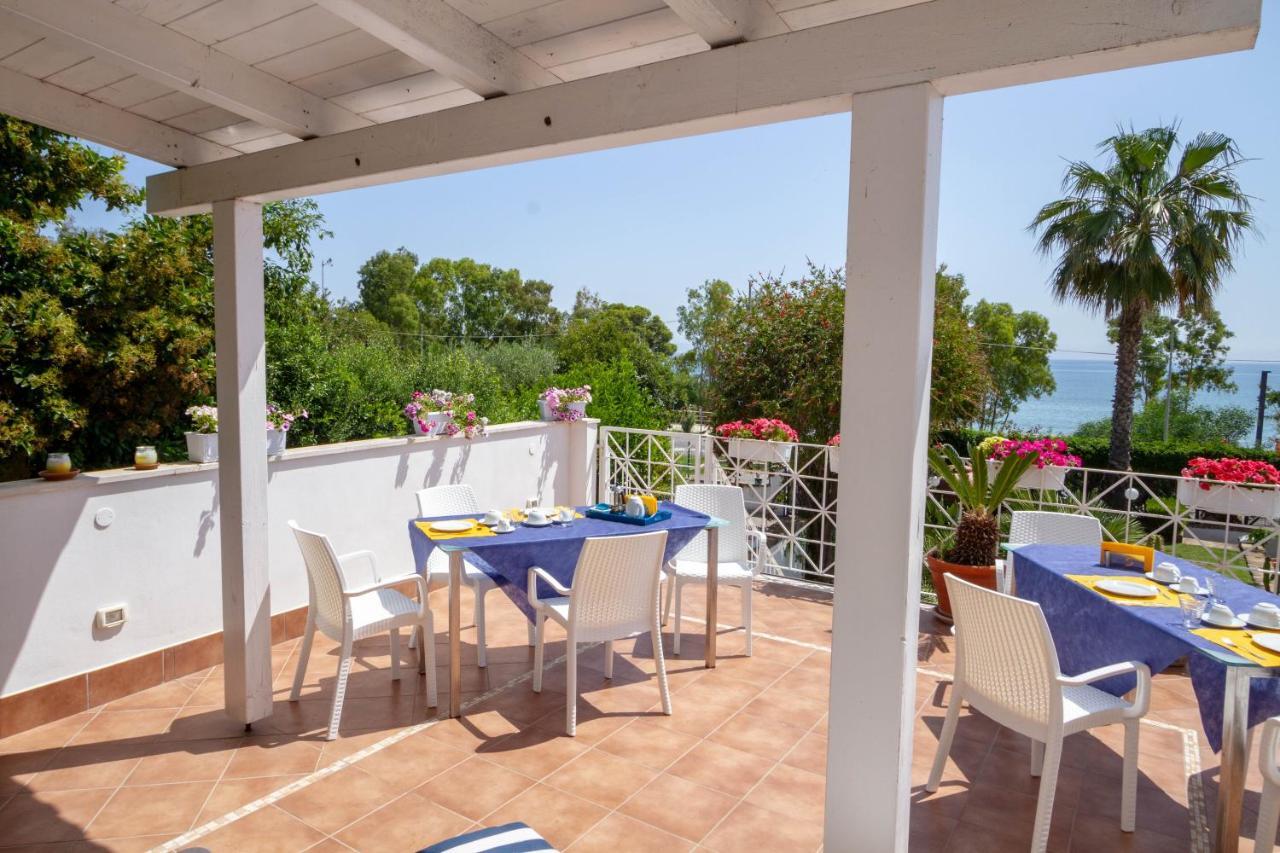 B&B L'Orizzonte Кротоне Екстериор снимка