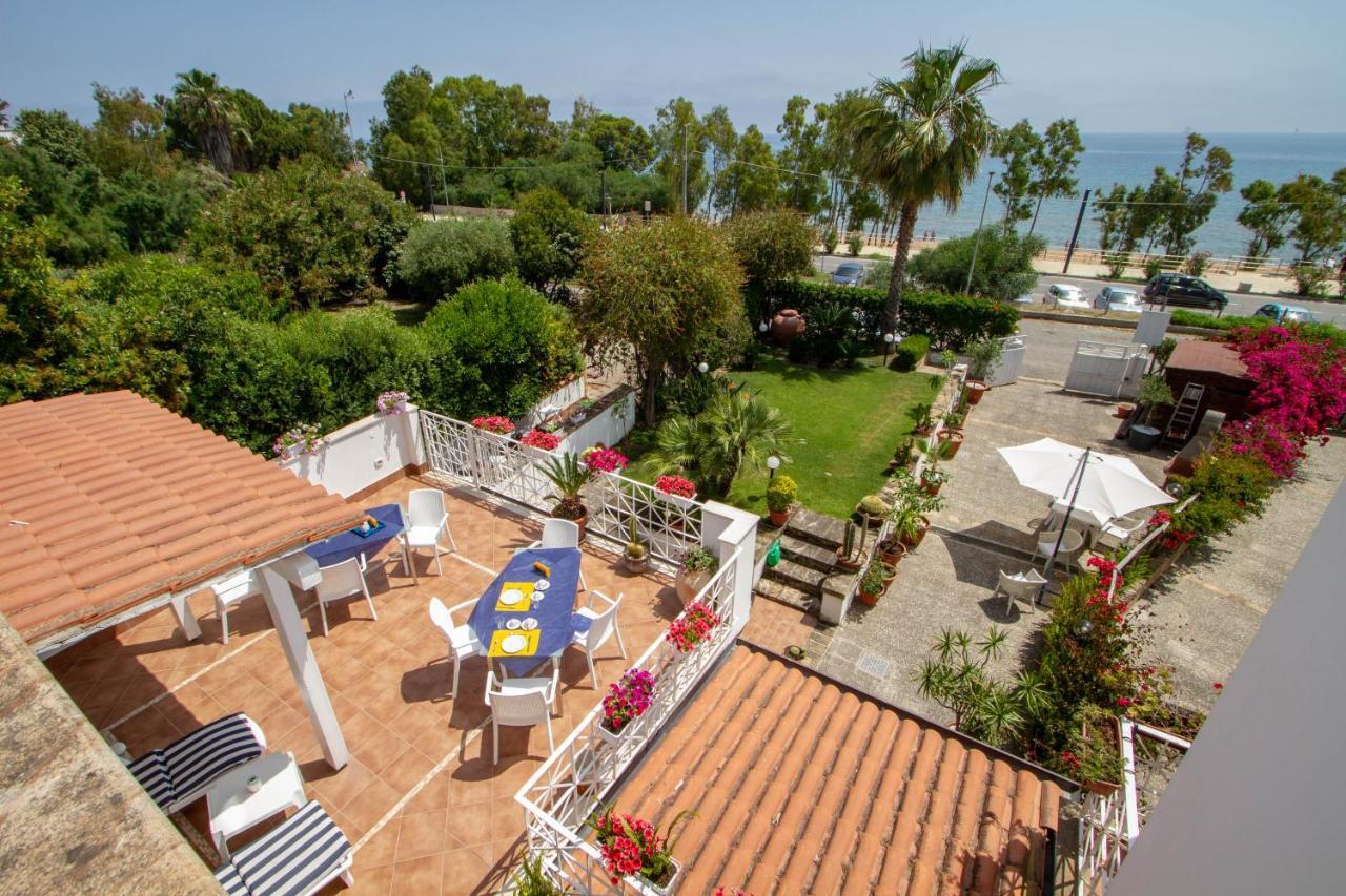 B&B L'Orizzonte Кротоне Екстериор снимка